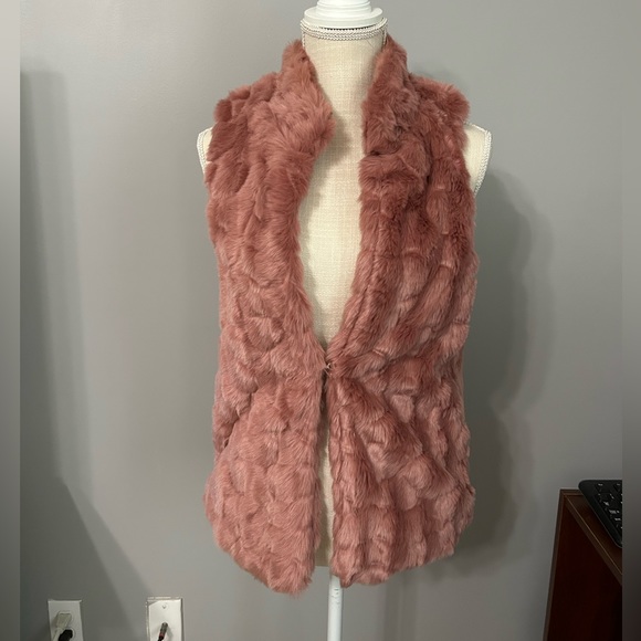 Love Tree Pink Vest Woman Size Small - Picture 3 of 6